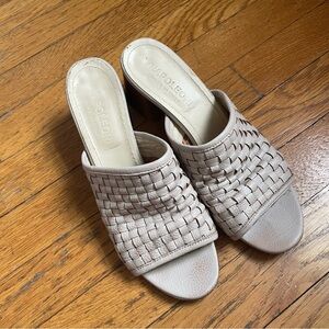 Napoleon Cream Woven Leather Mules with Open Toe Made in Italy sz 39